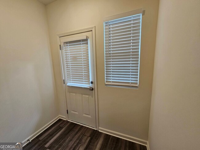 Building Photo - 2662 Toucan Wy