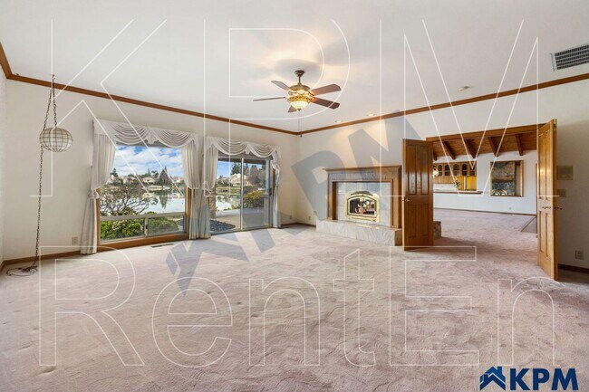 Building Photo - 3453 Lakemist Cir