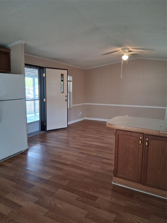 Building Photo - 11797 White Cedar St