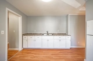 Building Photo - 15 Kimberly Ave