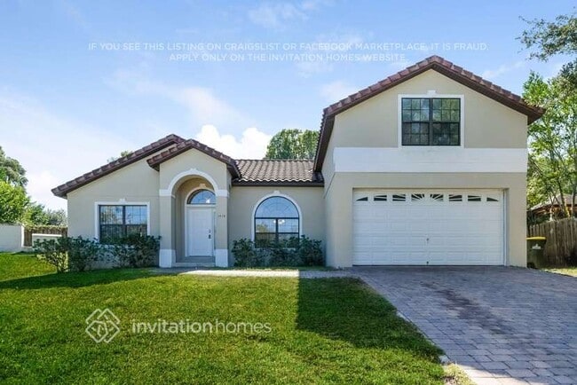 Building Photo - 1476 East Ave