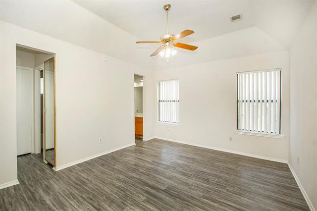 Building Photo - 8406 Americas Cup