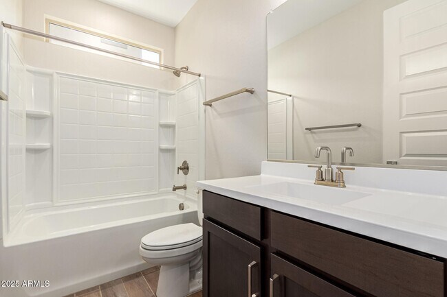 Building Photo - 17625 W Colter St