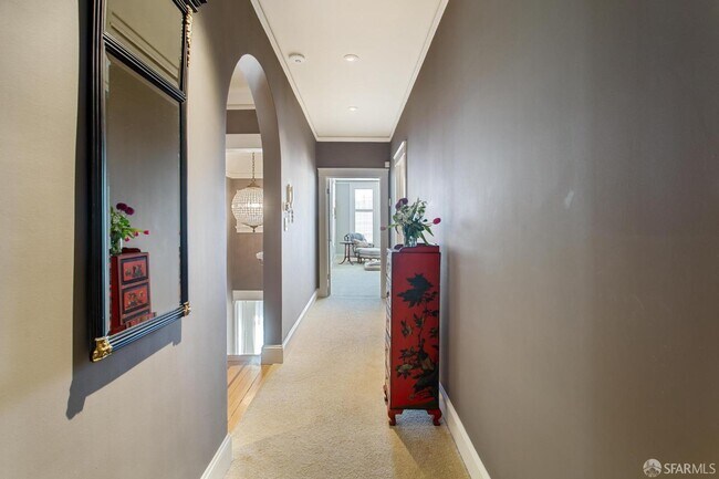 Building Photo - 67 Divisadero St