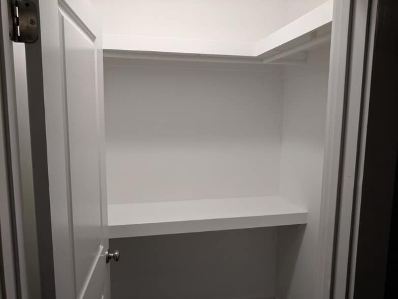 Building Photo - 1657 Mayhew St