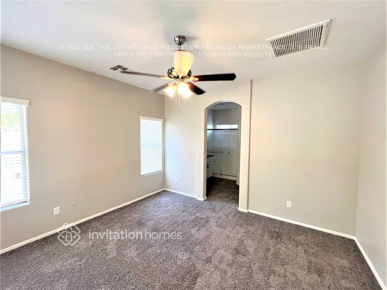 Building Photo - 15147 N 137th Ln