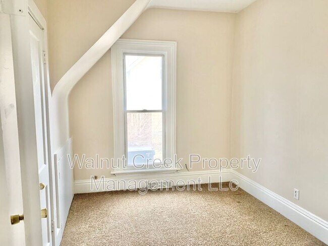 Building Photo - 362 Furnace St