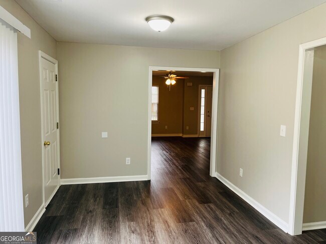 Building Photo - 3510 Brookstone Way