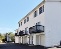 Building Photo - 14 Dora St