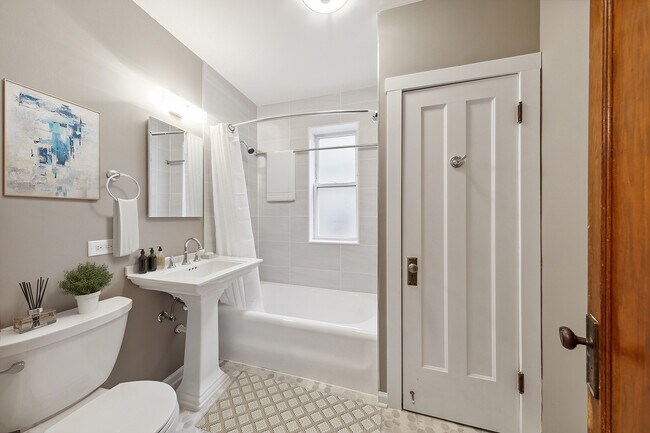 New 2022 Bathroom - 3830 N Kimball Ave