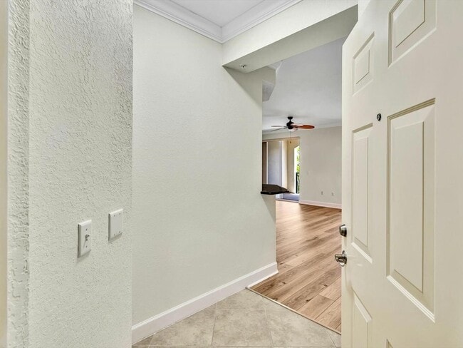 Building Photo - 1405 Renaissance Way