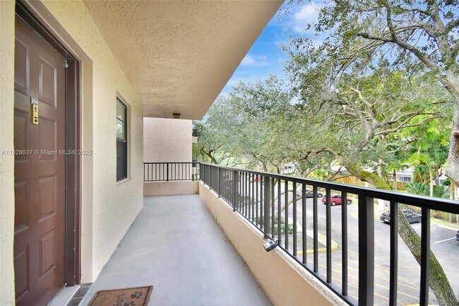 Building Photo - 10501 W Broward Blvd