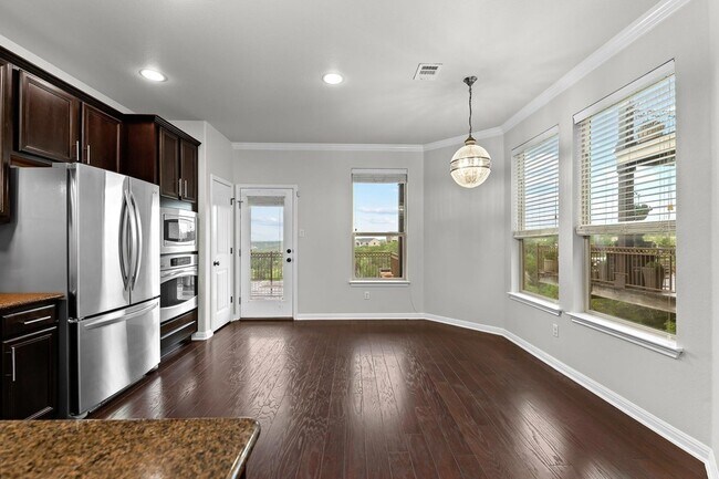 Building Photo - 9621 Solana Vista Loop