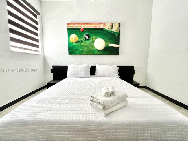 Building Photo - 2608 NW 26th St