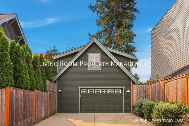 Building Photo - 5485 NE 37th Ave