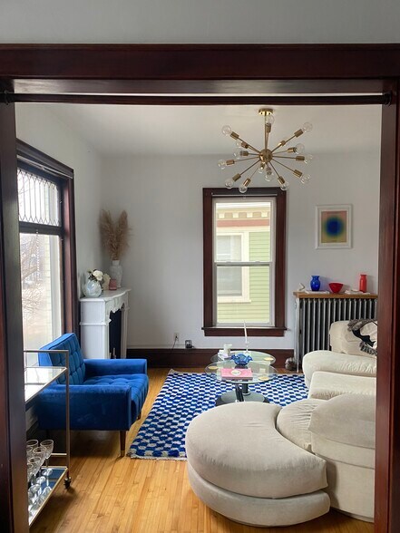 Living Room - 2544 Aldrich Ave S