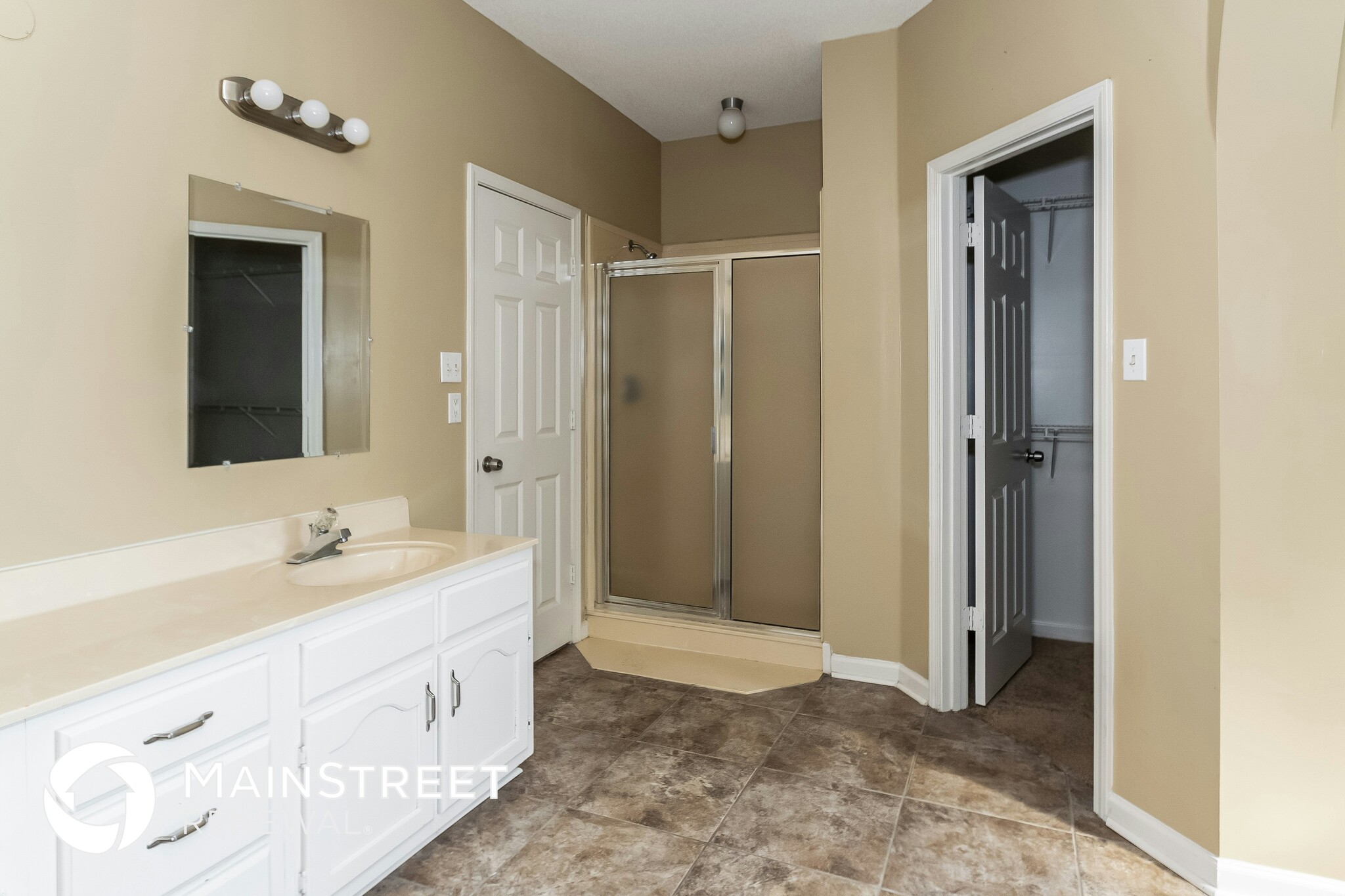 Building Photo - 2056 Milbrey St