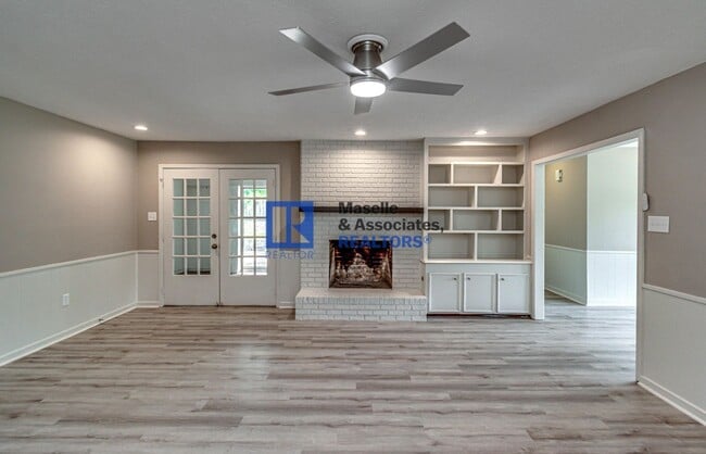 Building Photo - 4 Bed/2 Bath Home in Crossgates in Brandon