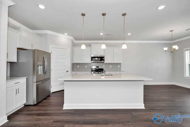 Building Photo - 23354 Worcester Ln