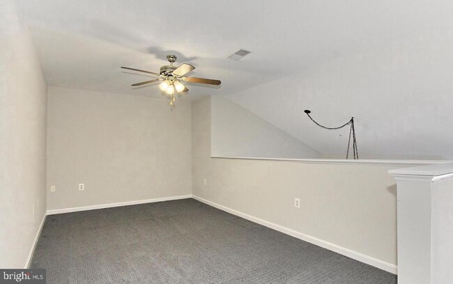 Building Photo - 5108 Donovan Dr