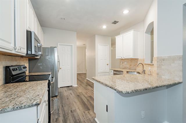 Building Photo - 10321 Augusta Ln