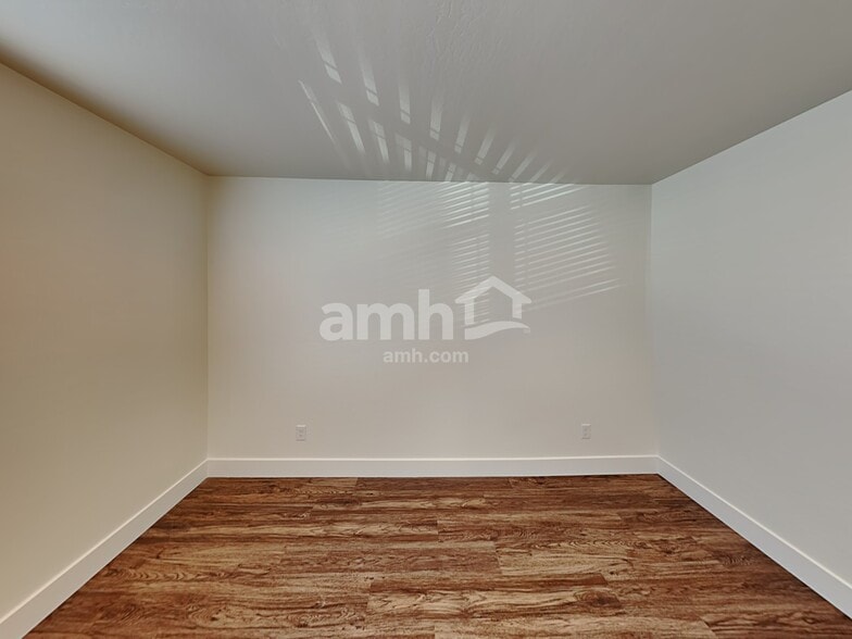 Building Photo - 23159 E Camacho Rd