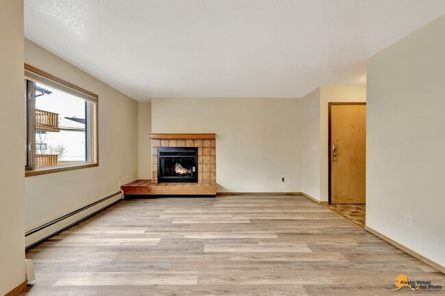 Building Photo - 9701 Morningside Loop