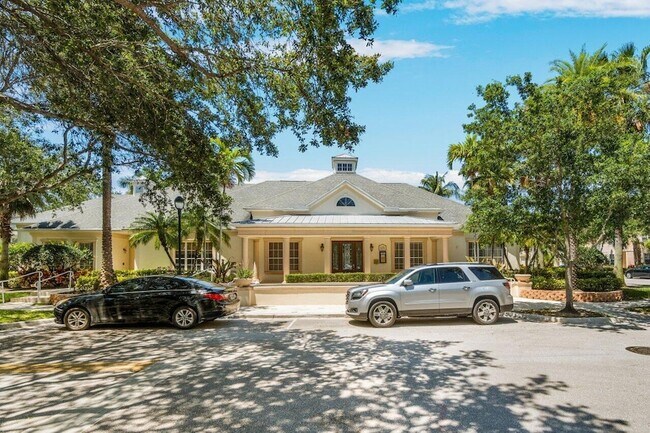 Building Photo - 276 Murcia Dr