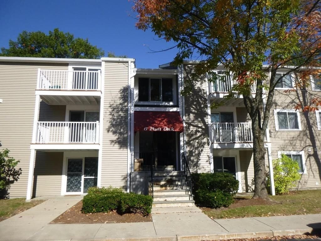 Building Photo - 6 Post Oak Ln