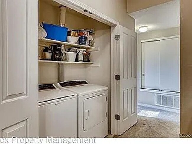 Building Photo - Beautiful 2 Bed, 2 Bath Condo in Great Location!