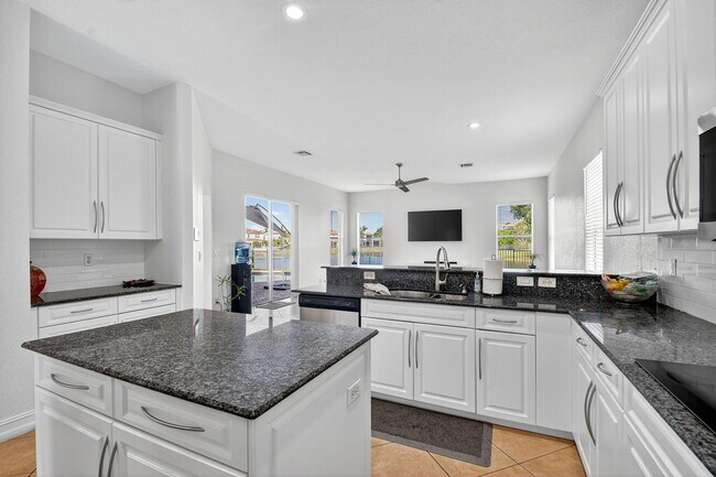 Building Photo - 8797 Cobblestone Point Cir