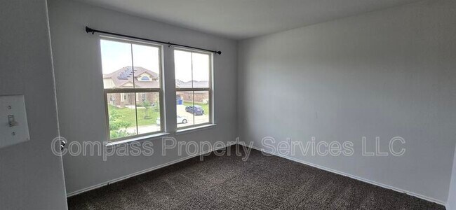 Building Photo - 11212 Raider Dr
