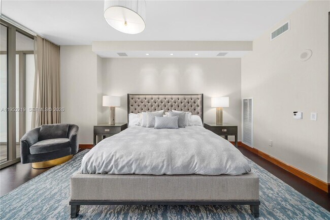 Building Photo - 9703 Collins Ave