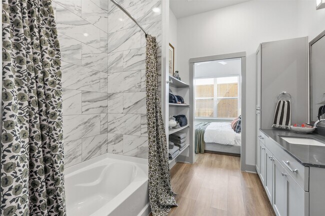 Building Photo - 1950 Winrock Blvd