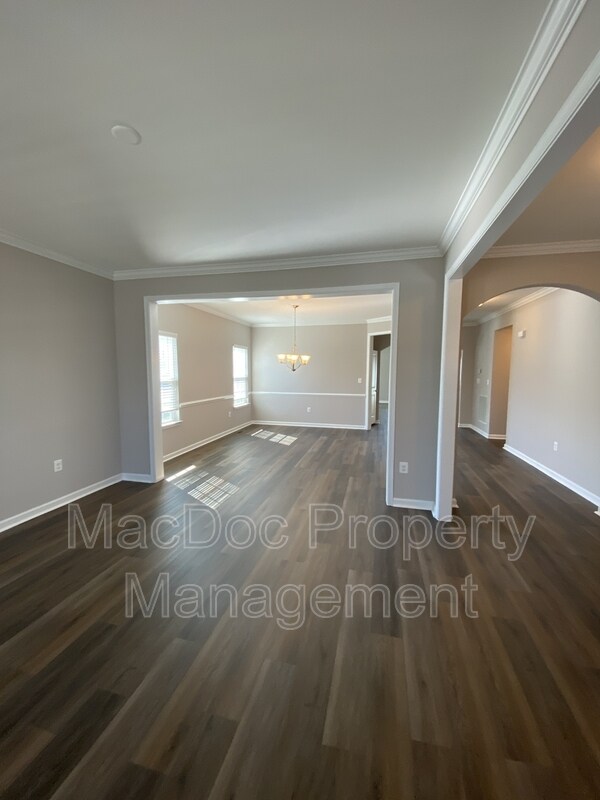 Building Photo - 6056 Greenspring Road