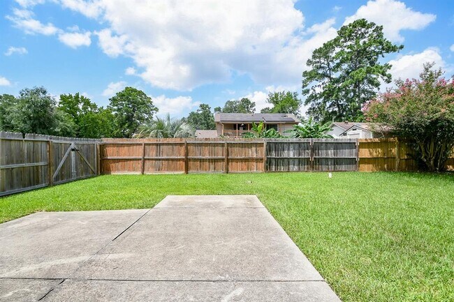Building Photo - 23938 Spring Mill Ln