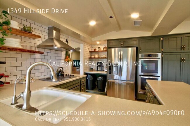 Building Photo - 1349 Hillside Dr