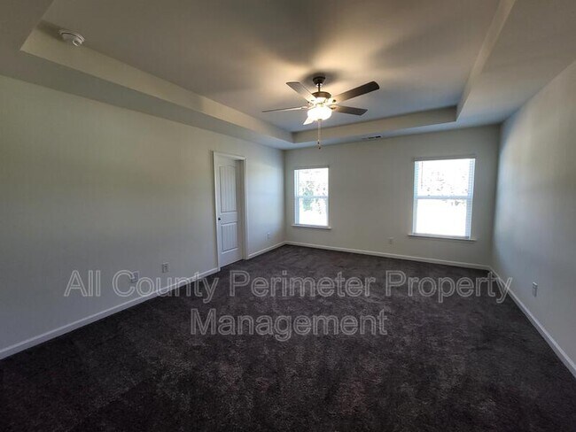 Building Photo - 52 Berry Dr