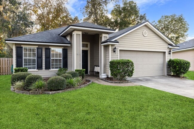 Building Photo - NW Westchester 4 Bedroom 2 Bath Home