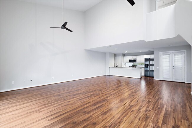 Building Photo - 2605 Calumet St