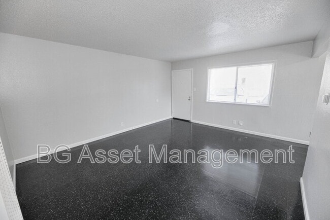 Building Photo - 134 Marina Way