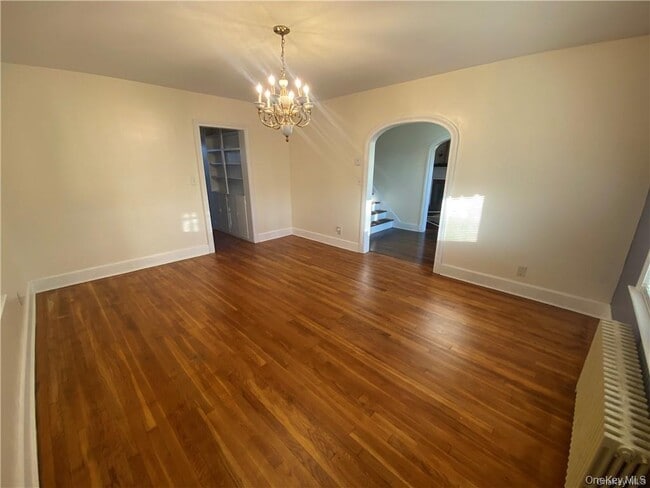 Building Photo - 130 NY-17K