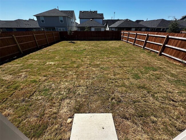 Building Photo - 456 Sandringham Lp