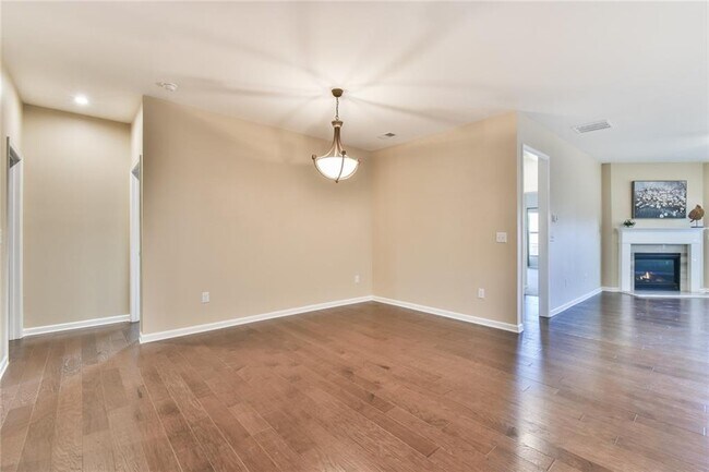 Building Photo - 4941 Adler Ct