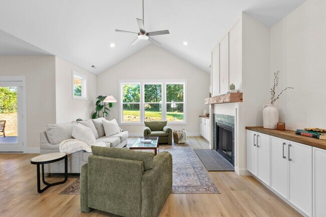 Building Photo - Beautiful New Construction Home-Long Term Rental