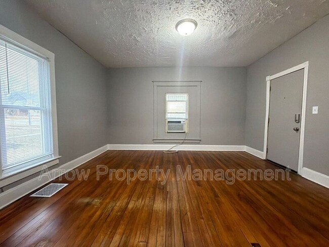 Building Photo - 2500 P St