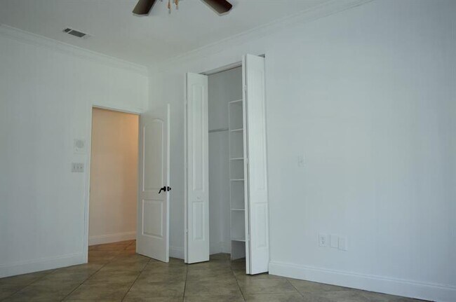 Building Photo - 3701 Starboard Ave