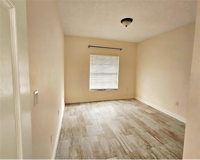 Building Photo - 1068 Universal Rest Pl