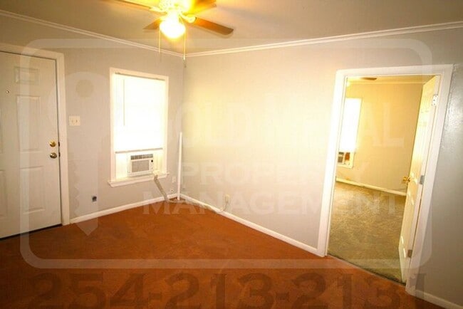 Building Photo - 625 Brook Dr