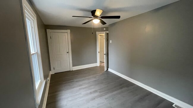 Building Photo - 505 Monongahela Ave